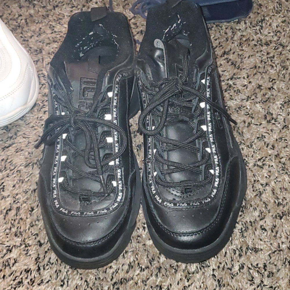 Woman shoes